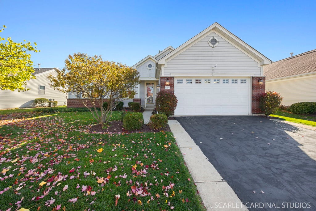 13191 Stratford Lane, Huntley