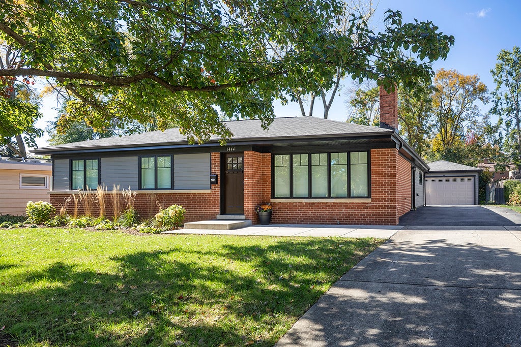 1444 Crowe Avenue, Deerfield, 60015