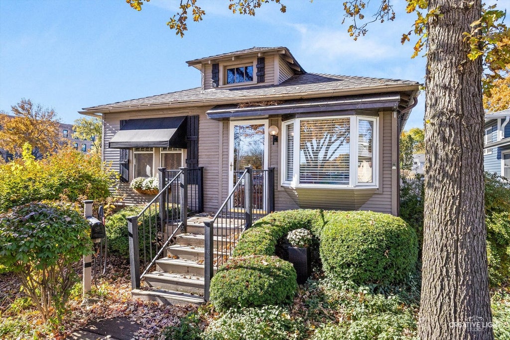 509 North Brainard Street, Naperville