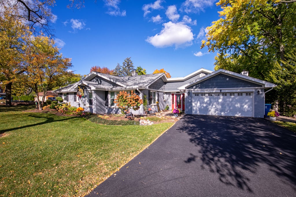 12243 South 76th Avenue, Palos Heights