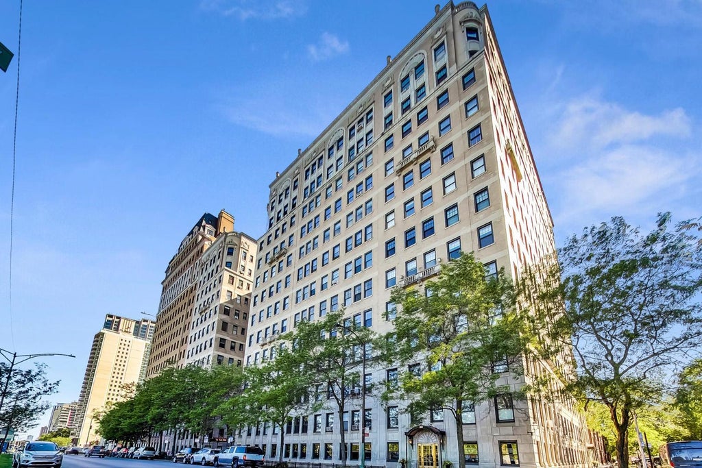 3530 North Lake Shore Drive 10a, Chicago, 60657