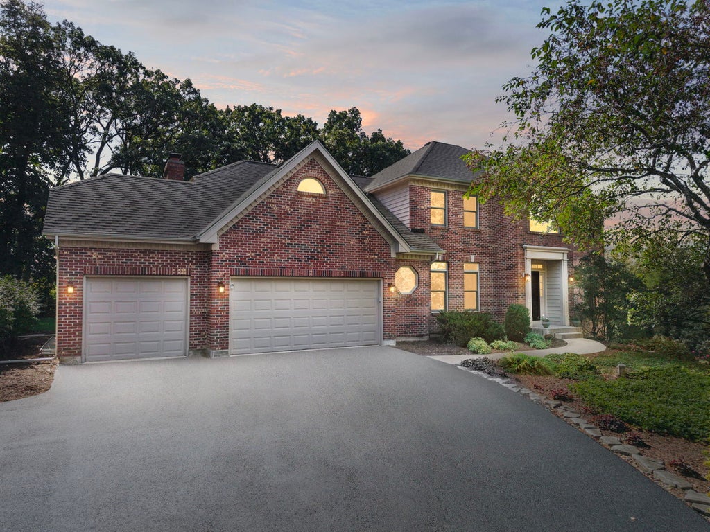 6n679 Colonel Bennett Lane, St. Charles