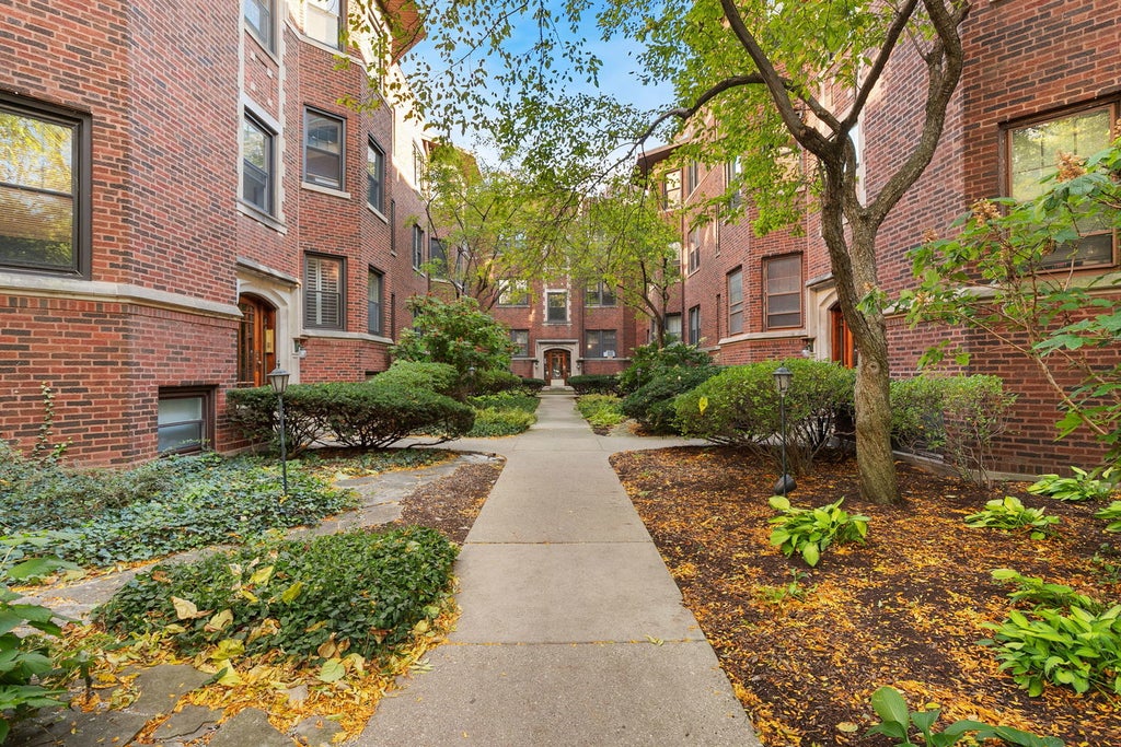 529 West Brompton Avenue 3n, Chicago, 60657