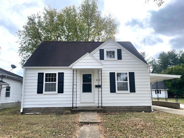 813 East Washington Street, Monticello