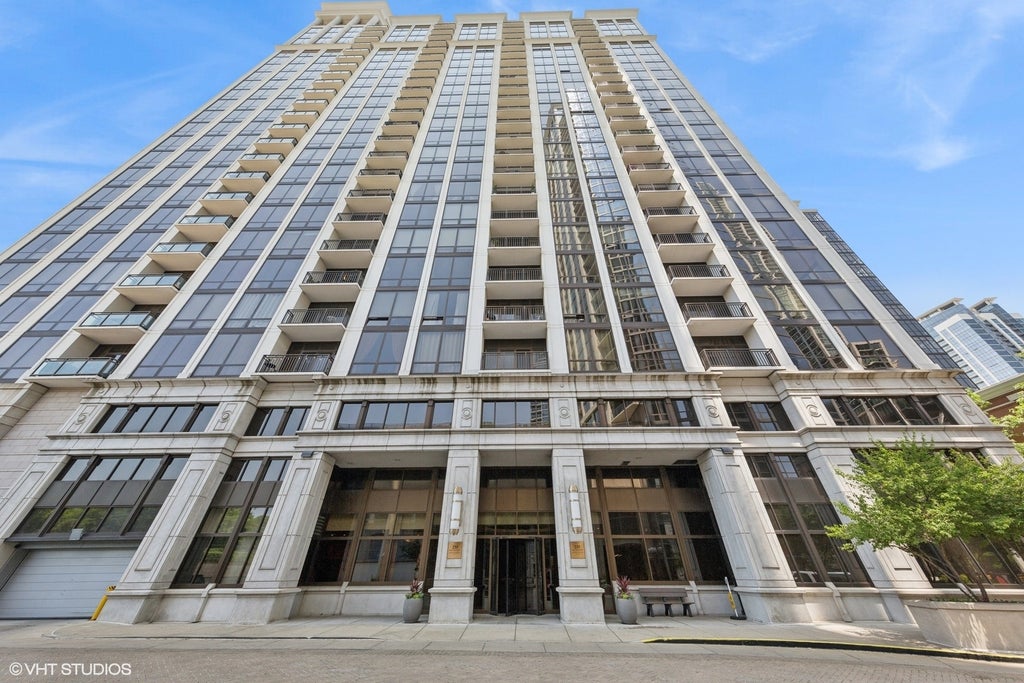 233 East 13th Street 2210, Chicago, 60605