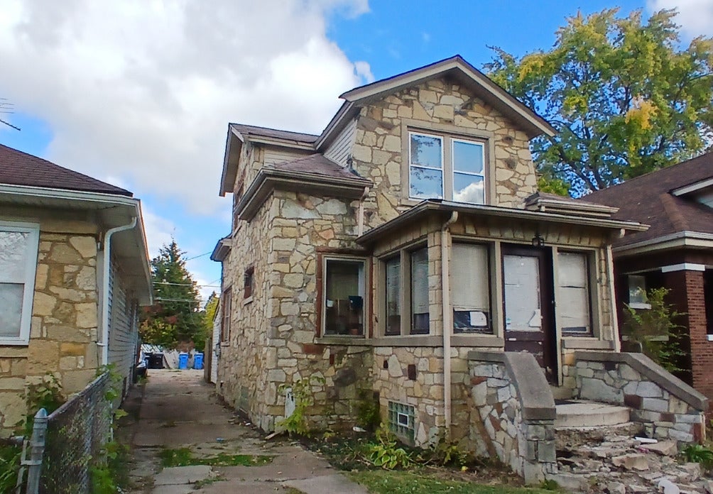 1026 West 105th Street, Chicago