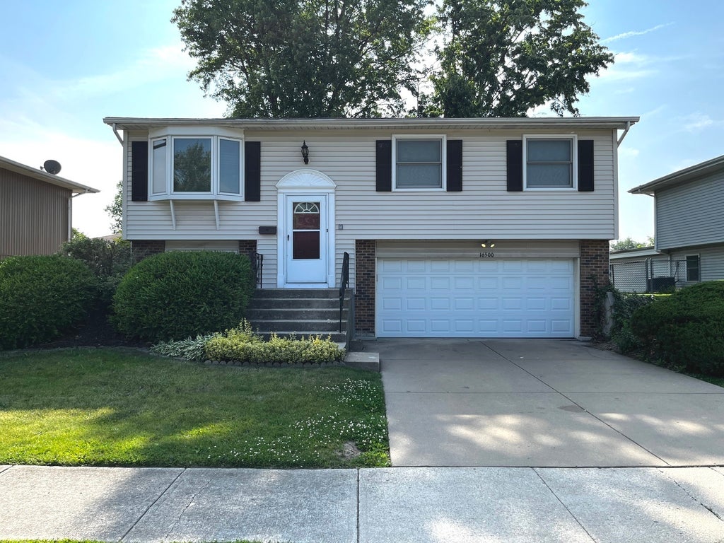 16500 76th Avenue, Tinley Park