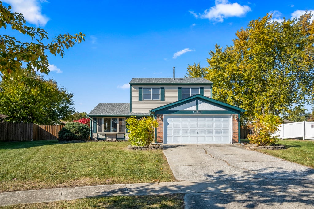 7558 West Hawthorne Lane, Frankfort