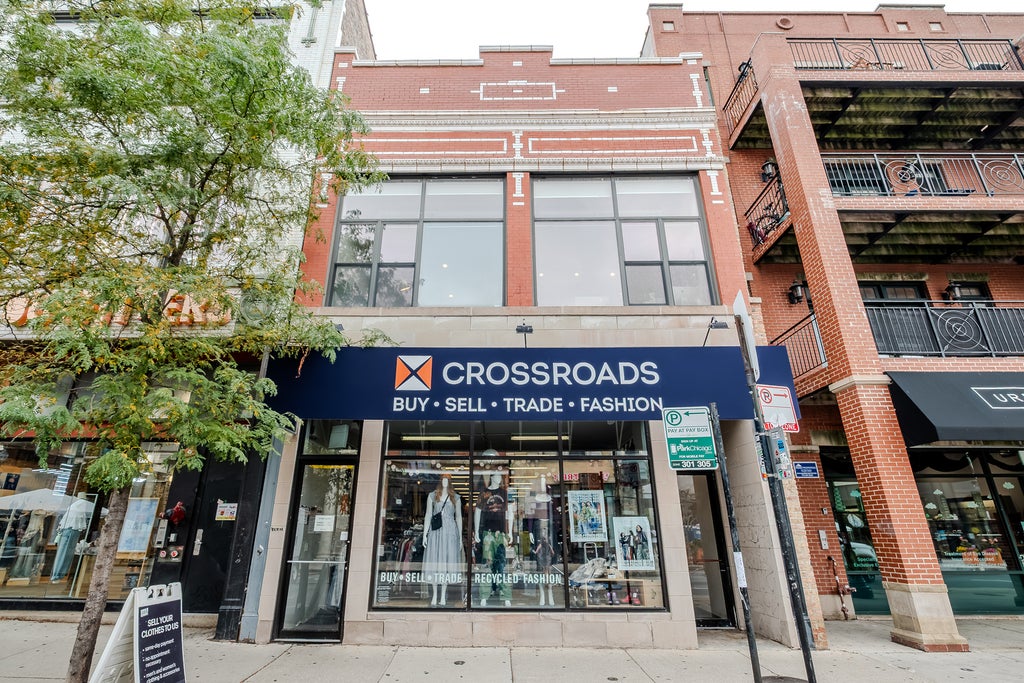 1519 North Milwaukee Avenue 2f, Chicago