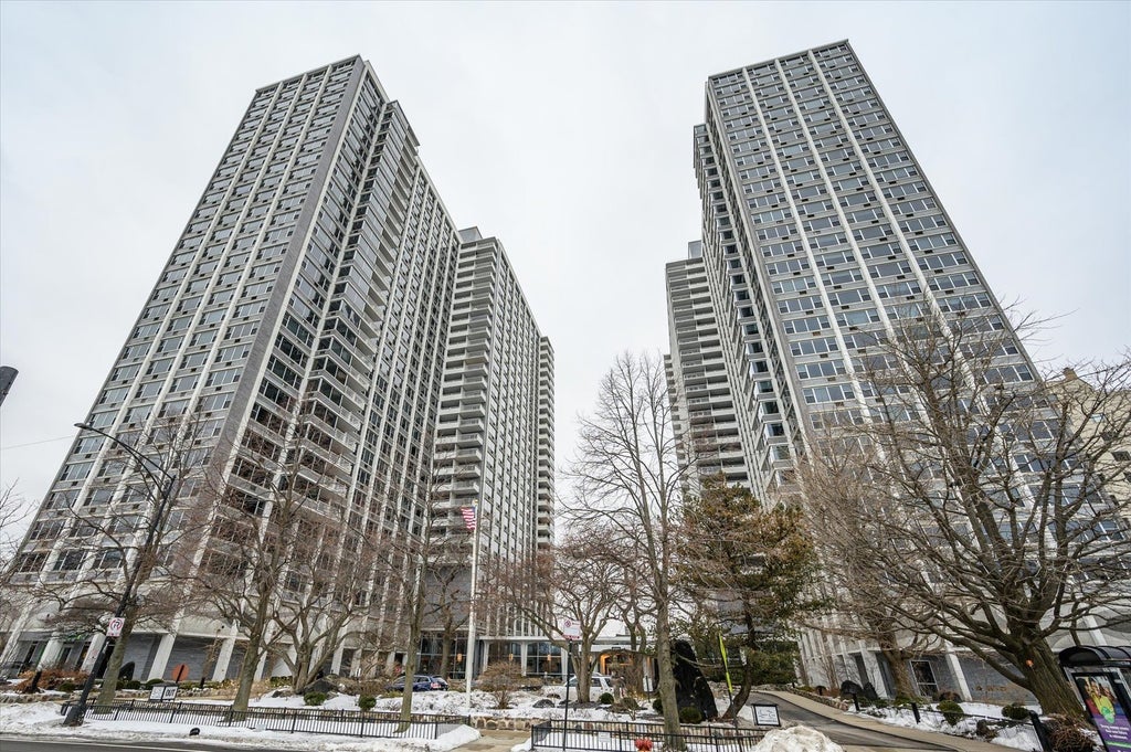 4250 North Marine Drive 1523, Chicago