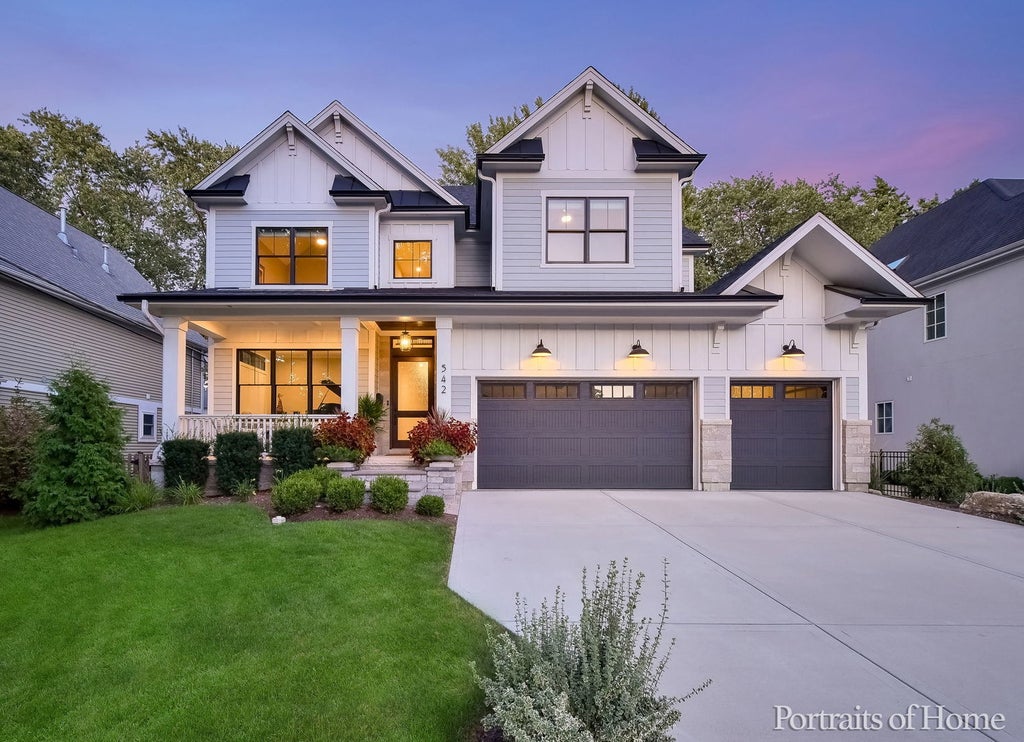 542 North Wright Street, Naperville