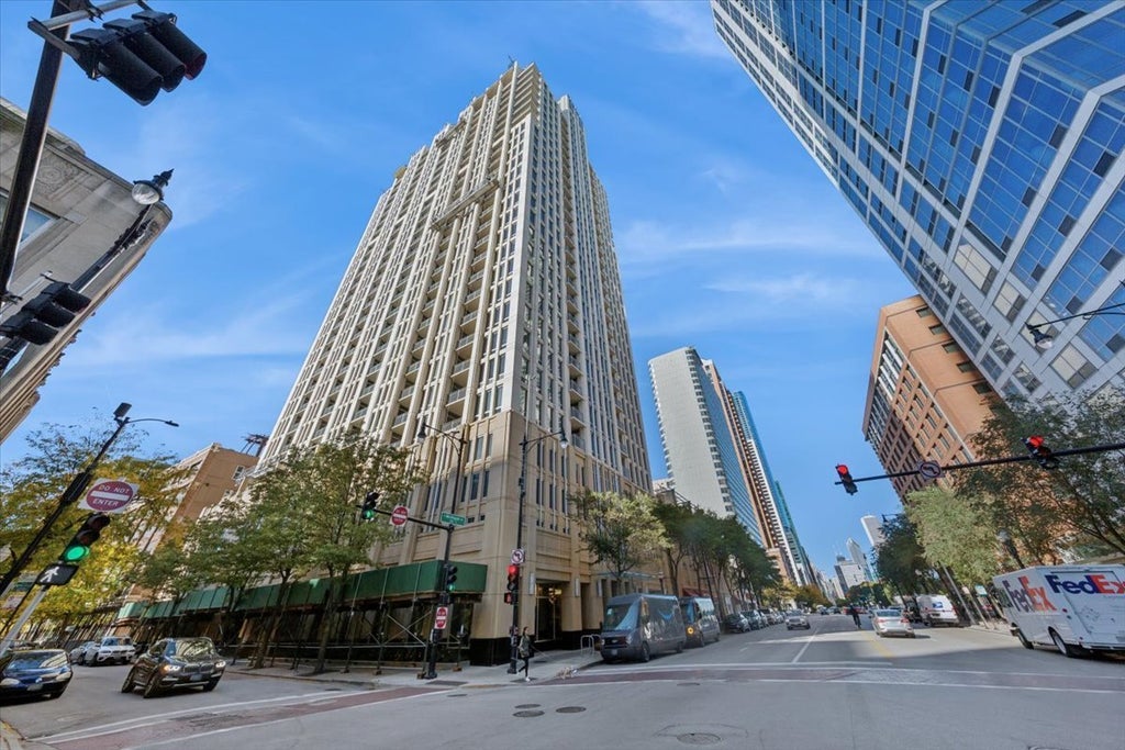 1250 South Michigan Avenue 1400, Chicago, 60605