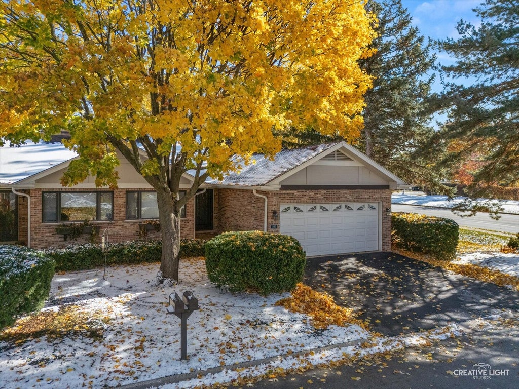 101 Villa Way, Bloomingdale