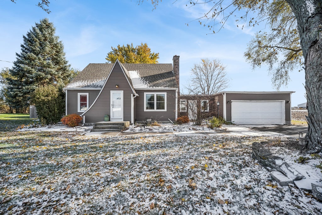 12n587 Coombs Road, Elgin