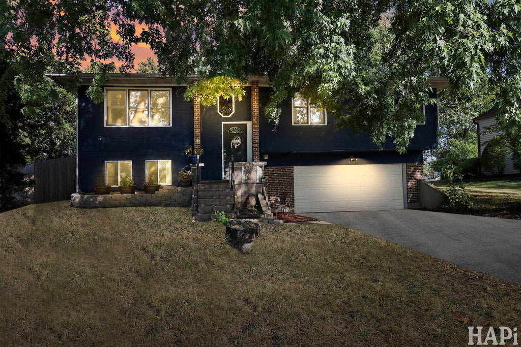 338 Stafford Way, Bolingbrook