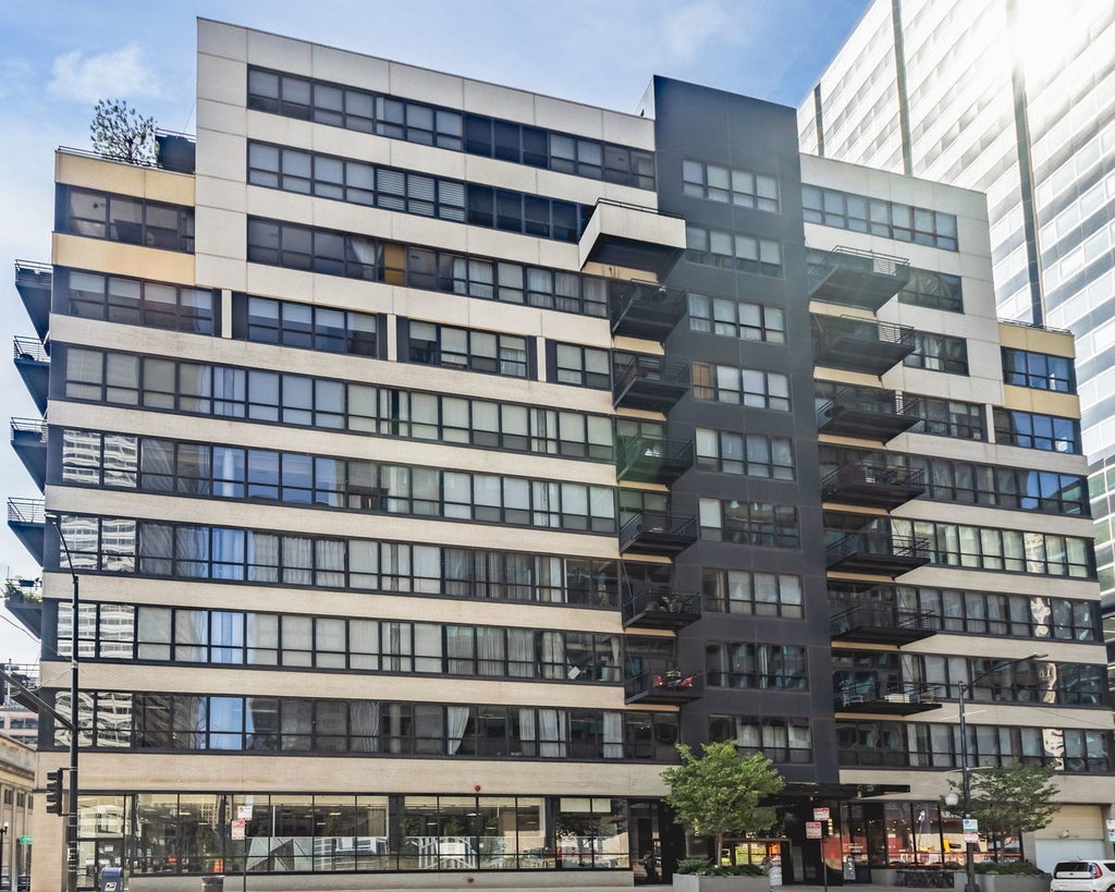 130 South Canal Street 211, Chicago