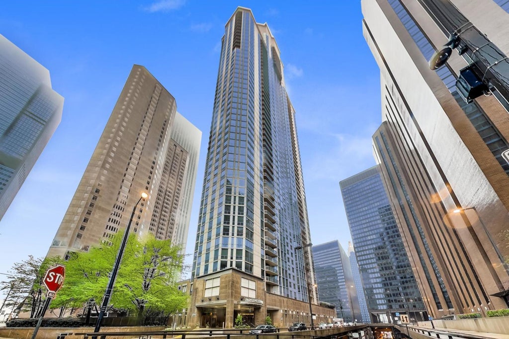222 North Columbus Drive 1601, Chicago, 60601