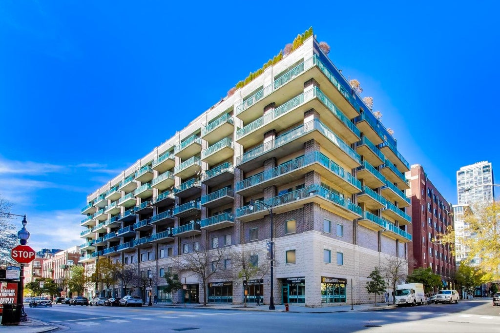 910 West Madison Street 409, Chicago, 60607