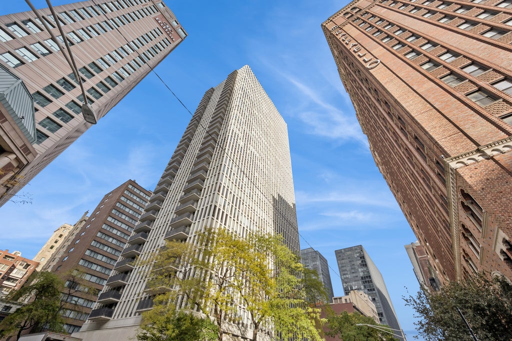 200 East Delaware Place 5b, Chicago, 60611