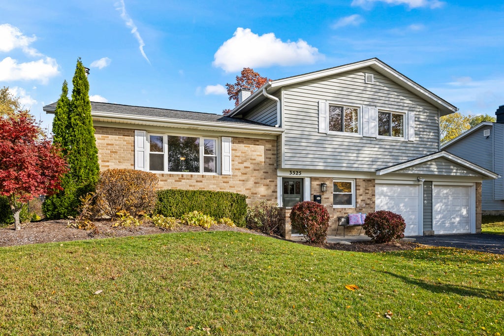 3525 Winston Drive, Hoffman Estates