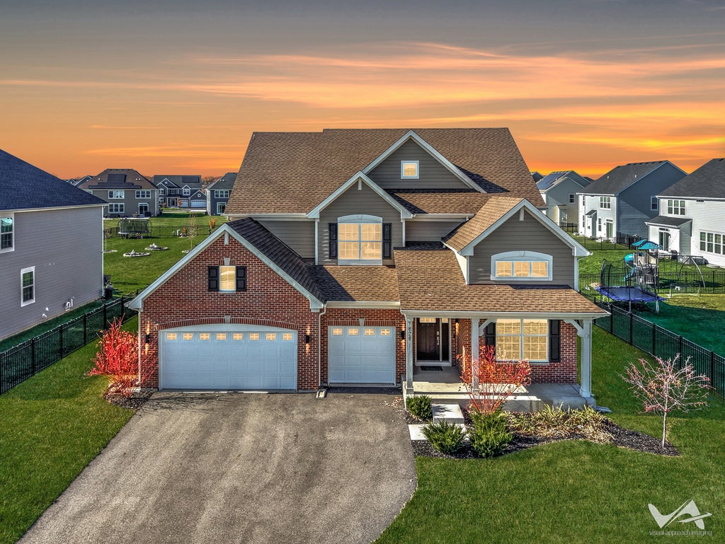 1828 Coralito Lane, Elgin