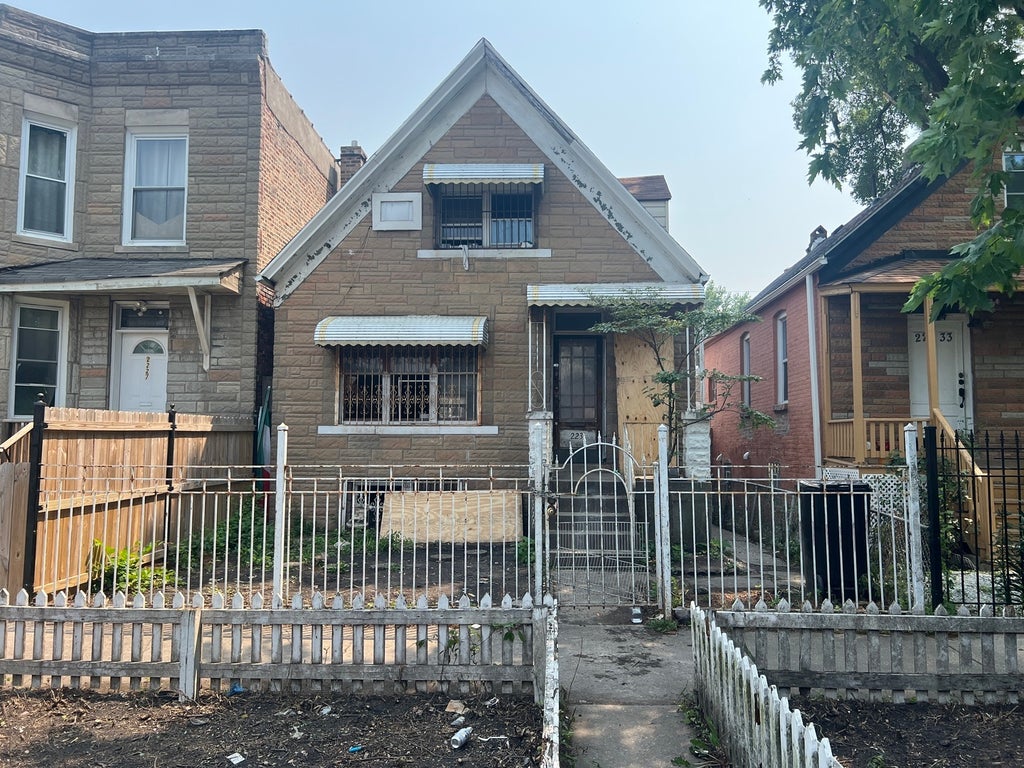 2231 South Drake Avenue, Chicago