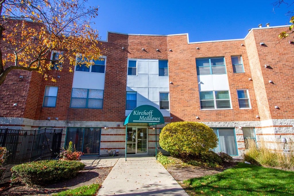 3265 Kirchoff Road 223, Rolling Meadows