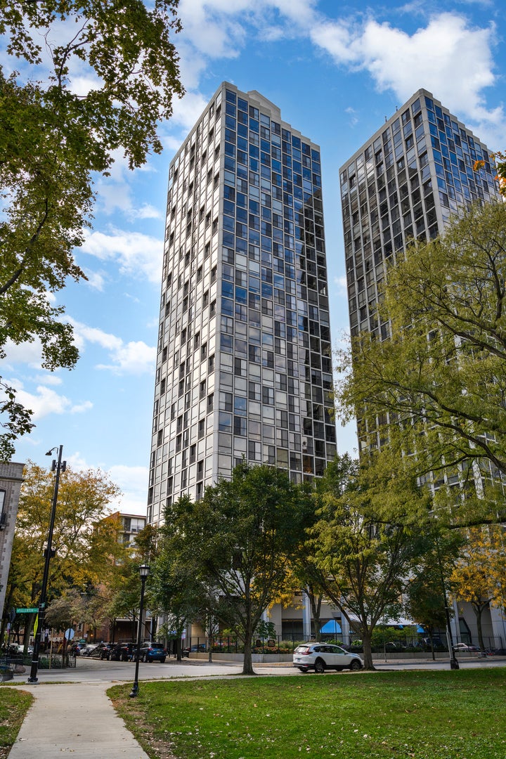 345 West Fullerton Parkway 1906, Chicago, 60614