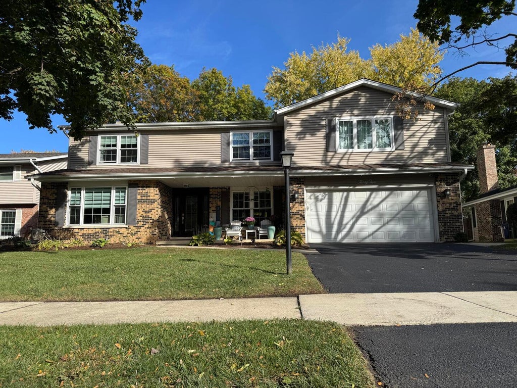32 Westmoreland Lane, Naperville