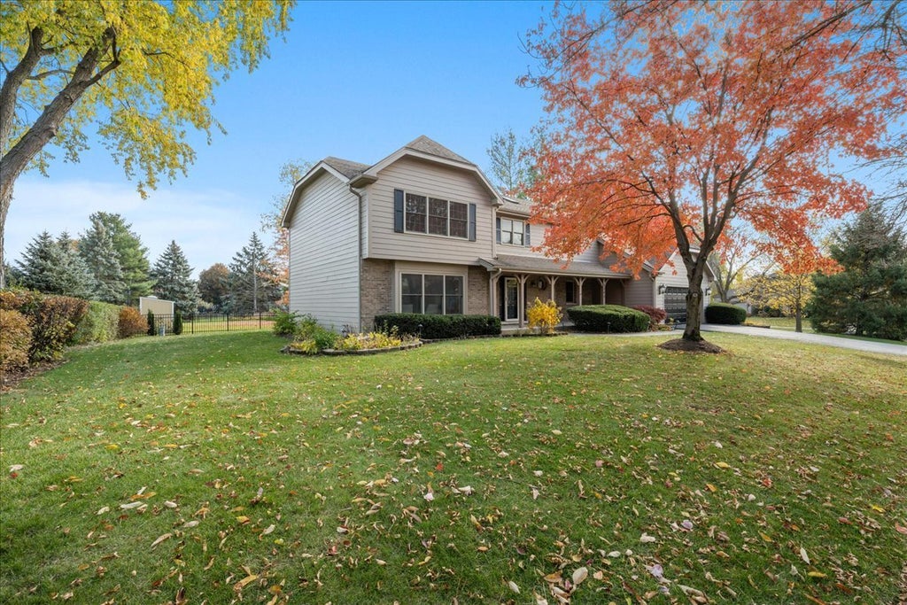 2280 Barth Drive, Naperville