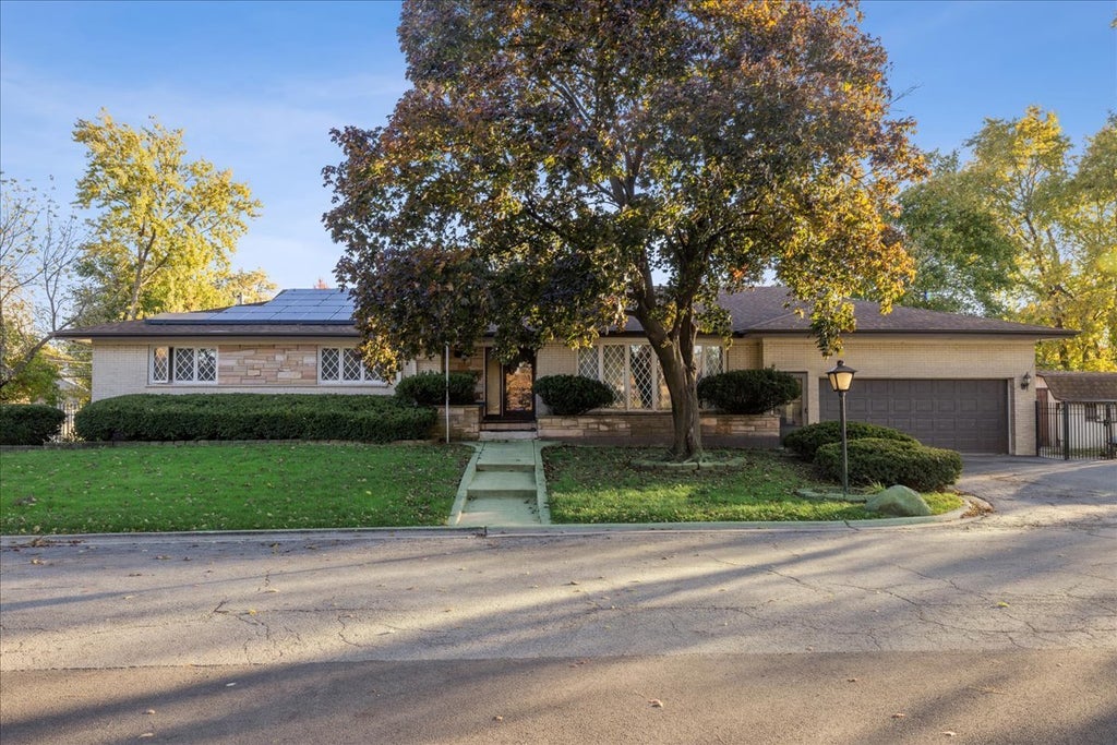 10129 Westmanor Drive, Franklin Park