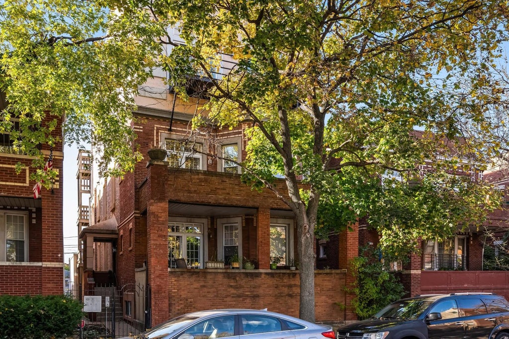 912 North Oakley Boulevard 2, Chicago