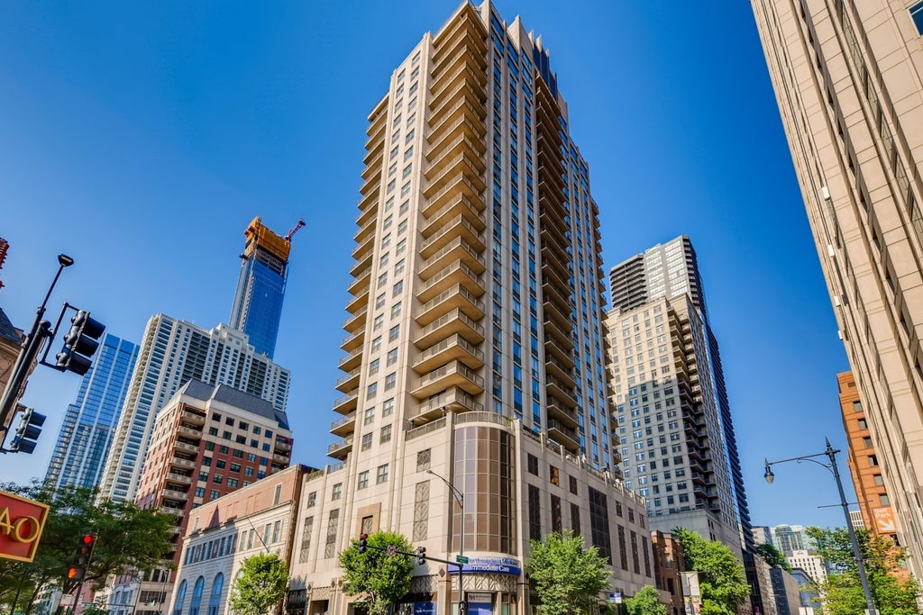 635 North Dearborn Street 2803, Chicago, 60654