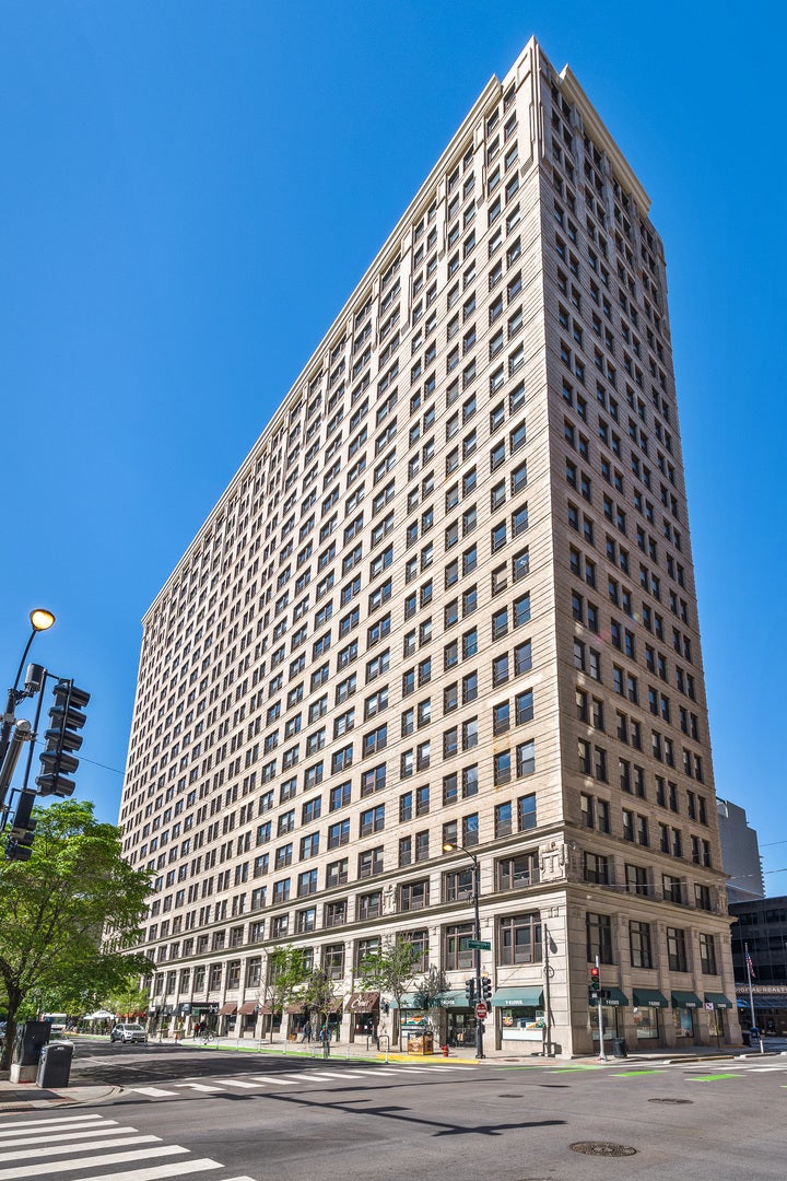 600 South Dearborn Street 1604, Chicago, 60605