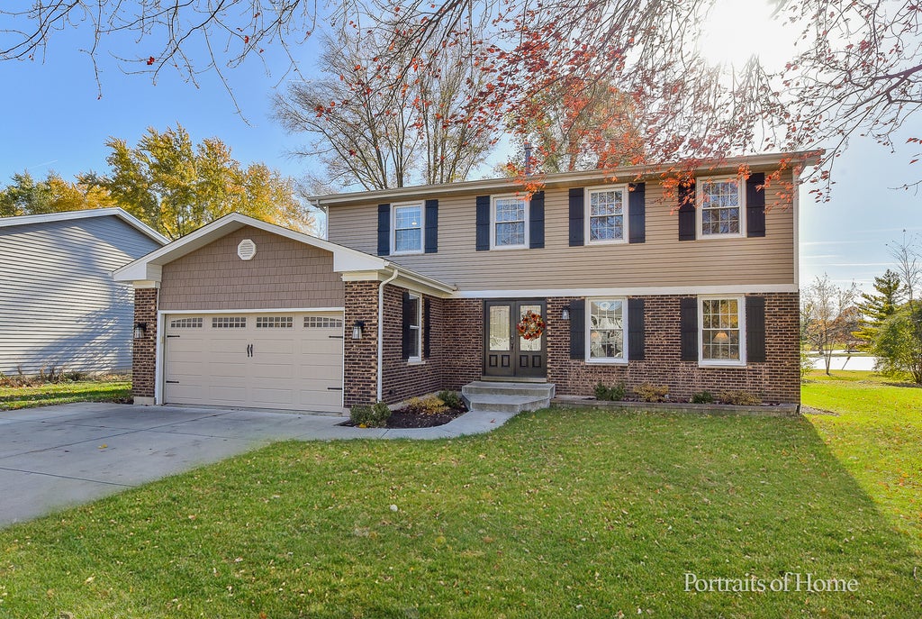 344 Waxwing Avenue, Naperville