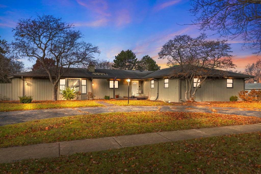 10501 Cindy Jo Avenue, Huntley