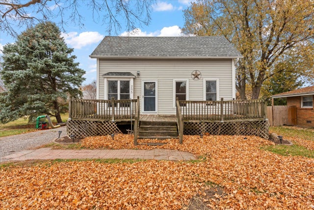 205 East South Street, Mansfield