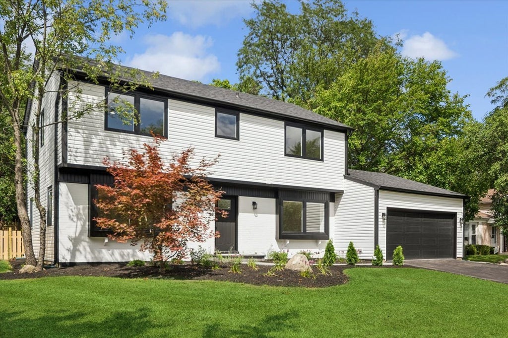 303 Cedarbrook Road, Naperville