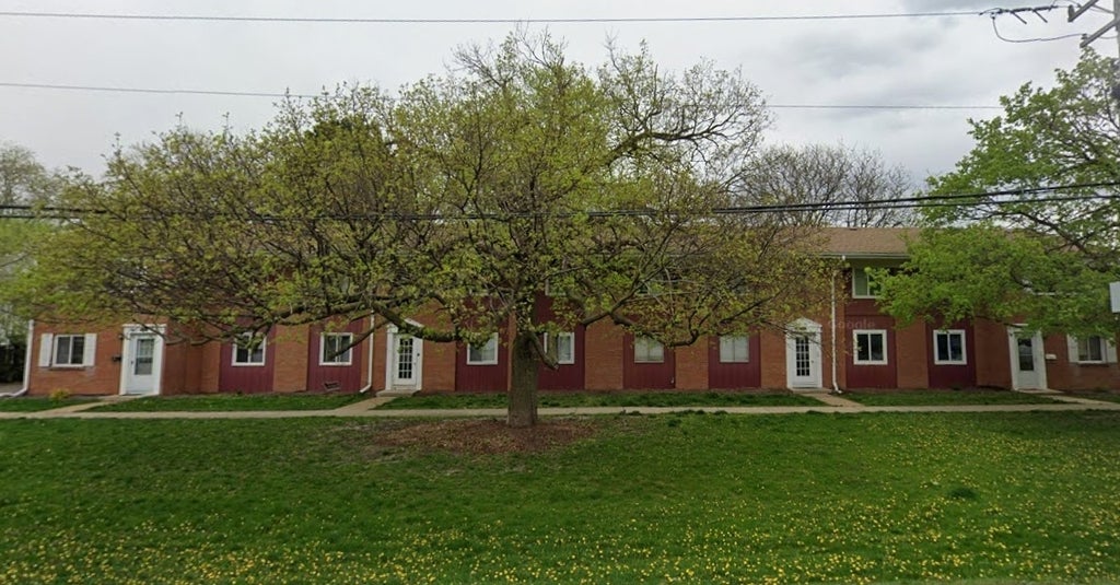 833 North Randall Road C4, Aurora