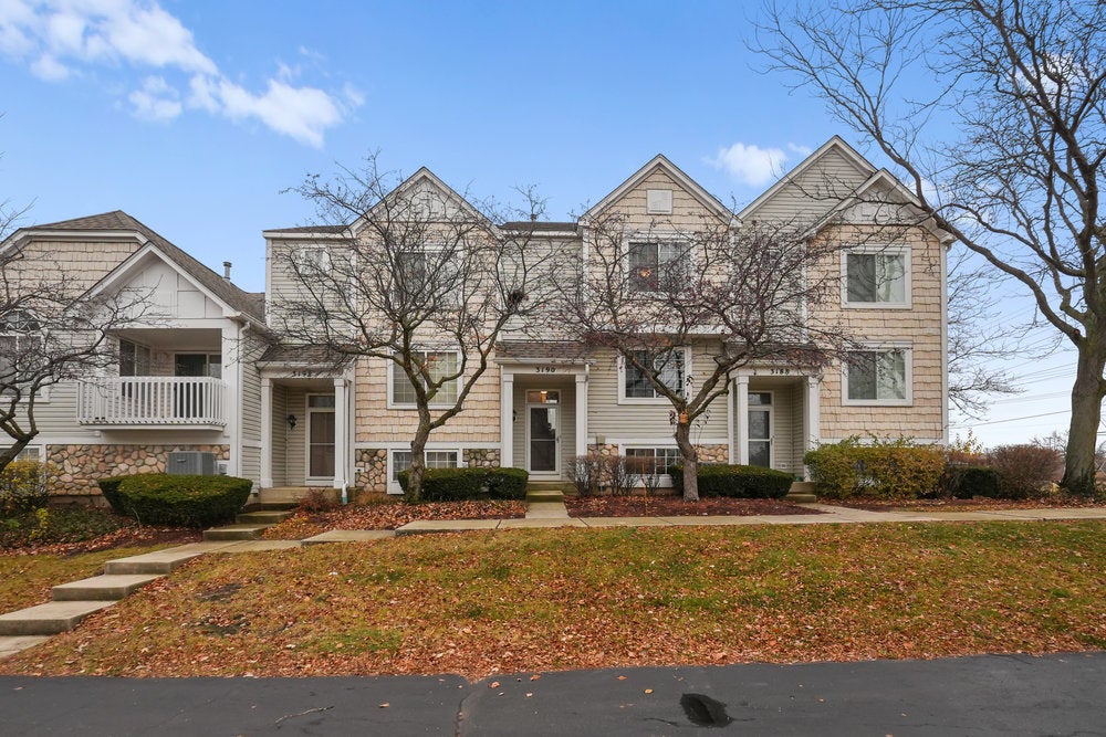 3190 Ketch Court 3190, Aurora