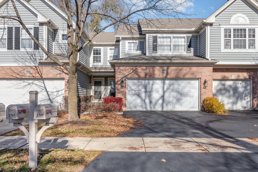 1343 Danada Court, Naperville