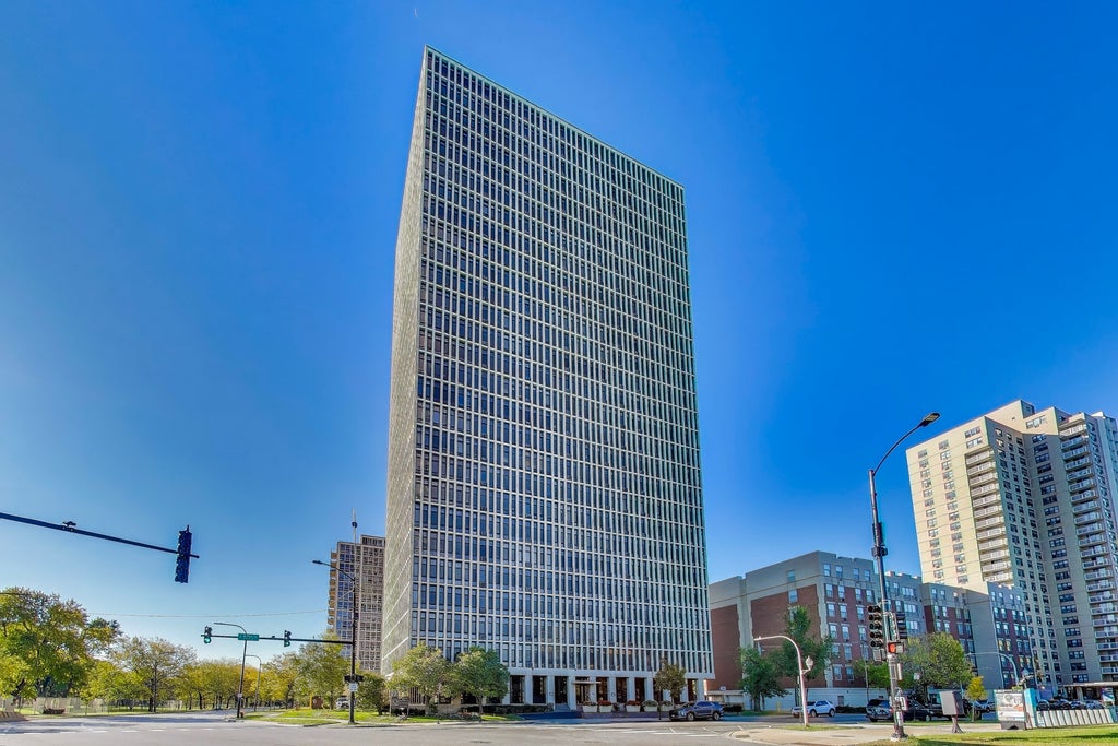 6700 South South Shore Drive 11a, Chicago, 60649