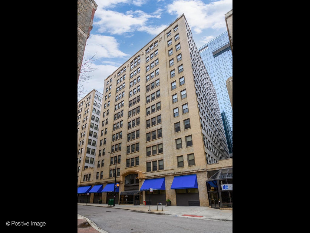 740 South Federal Street 301, Chicago, 60605
