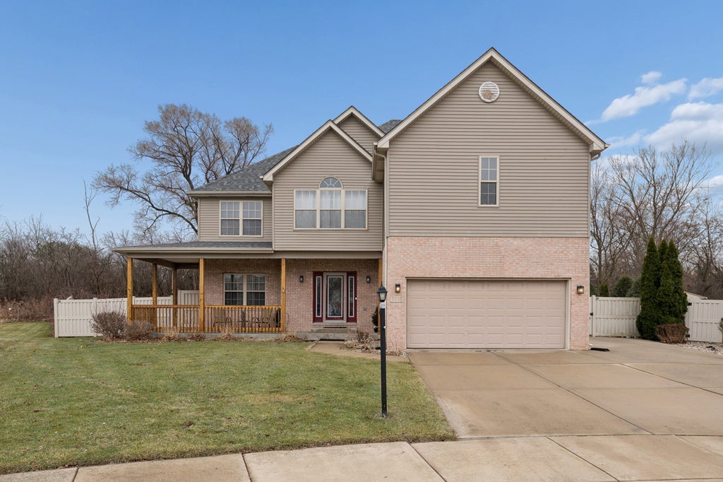 5217 West Nicholas Court, Oak Forest