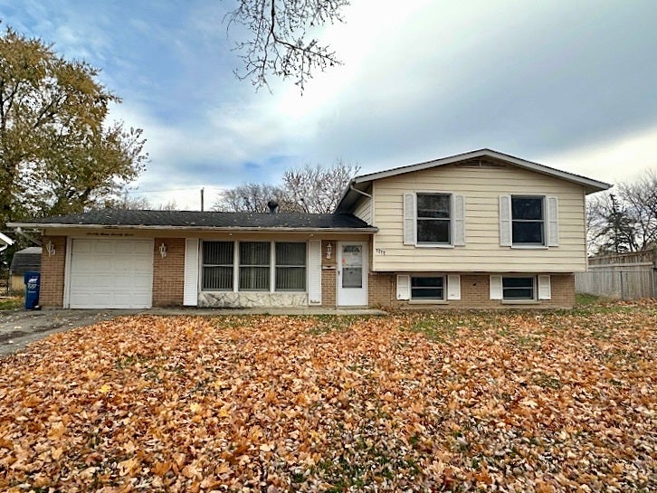 7777 Ramsgate Circle S, Hanover Park