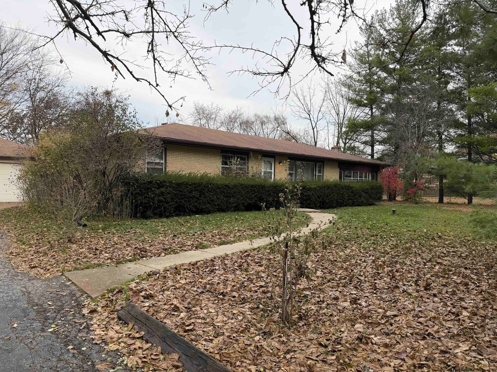 18w308 Sidney Avenue, Villa Park