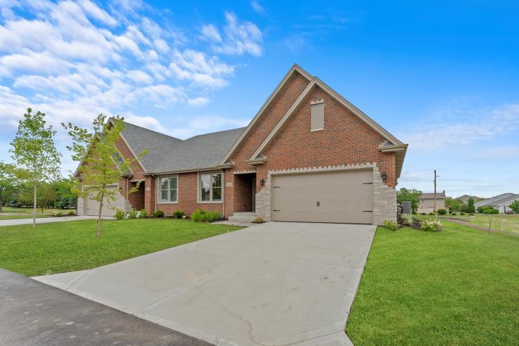 8803 Willow Lane Model, Mokena