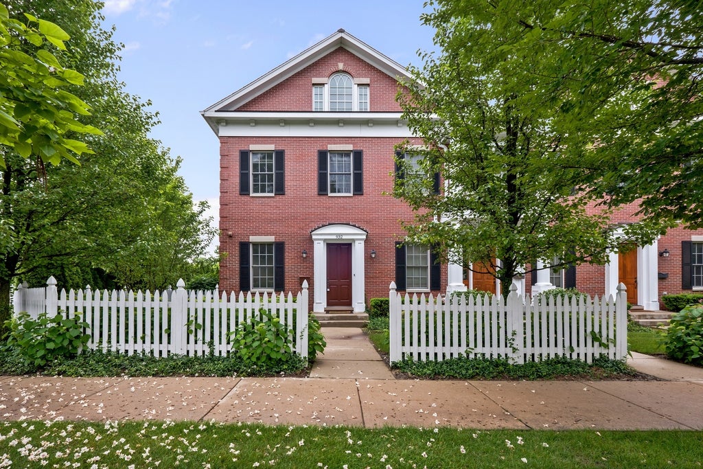 932 Westmoor Road, Winnetka, 60093