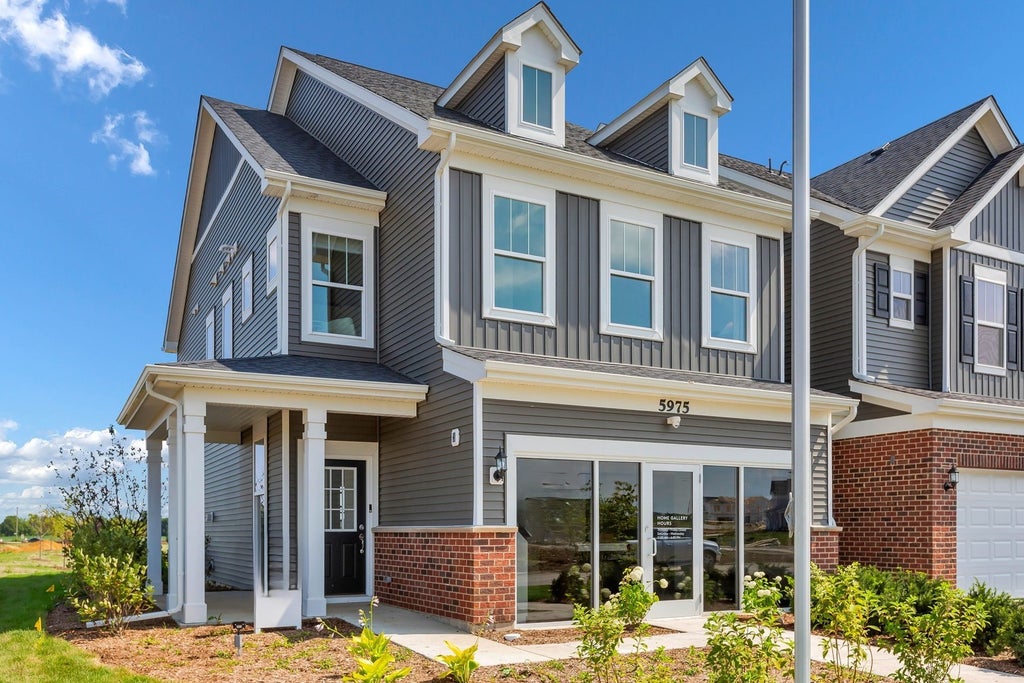 5923 Hawkweed Drive 08602, Naperville