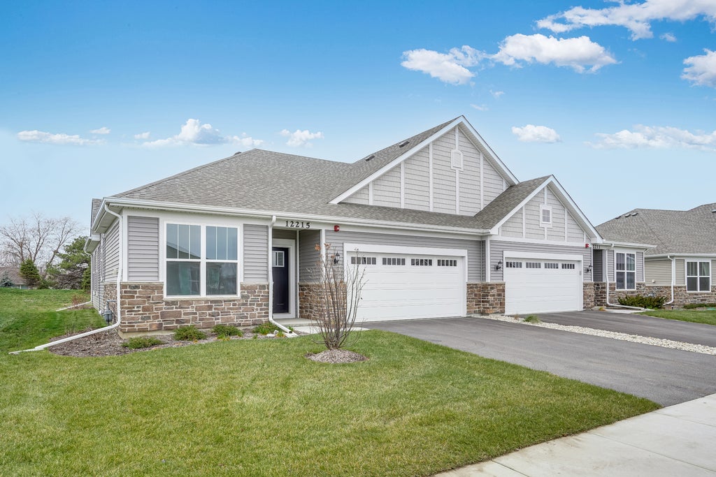 12215 Barcroft Circle, Huntley